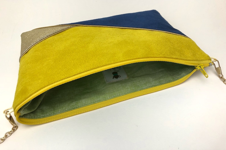 Sac Pochette jaune vif et bleu cobalt parfaite pour un mariage thème jaune image 3