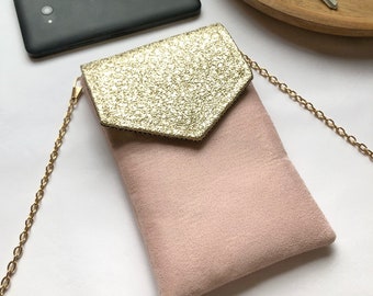 iPhone smartphone case pink and gold drinking phone pouch with glitter effect
