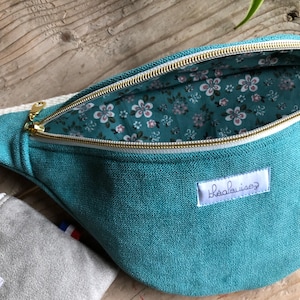 Sac banane bleue turquoise sac banane compact effet velours bleu