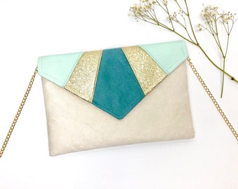 Mintbeige Clutch, türkisfarbenes Wassergrün und Gold, ideal für ein Hochzeits- oder Abendoutfit