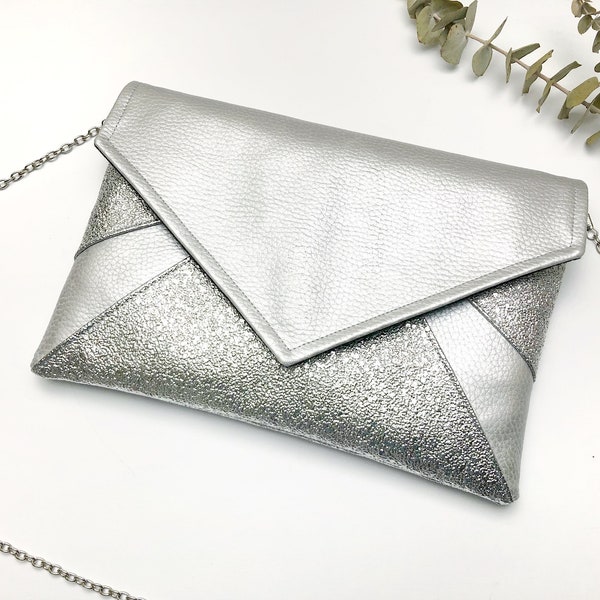 Pochette da donna busta argento ideale per un matrimonio o una serata