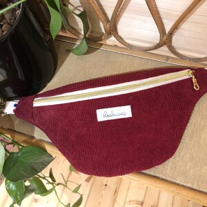 Sac banane en velours côtelé bordeaux taille S/M