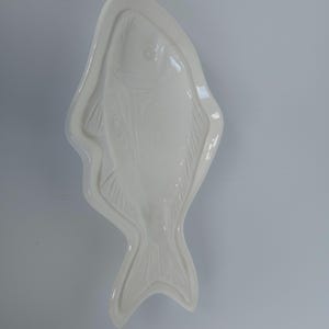 80s Vintage Ceramic Fish Plate