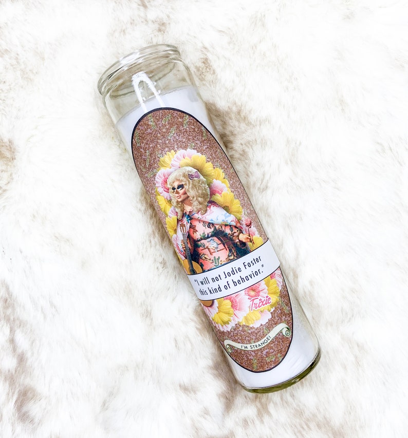 Katya & Trixie Pop Culture Votive Candle Set image 3