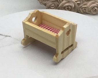 ドールハウス ゆりかご ベビーベッド 保育室用 未完成木製 ロッキング