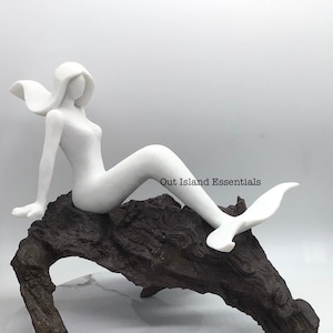 流木アクセントの人魚像 | 人魚の装飾 | 流木の上の見事な人魚 | 流木の上のユニークな人魚の装飾