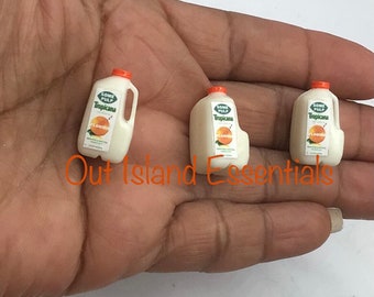 Miniatyr apelsinjuice I Miniatyr apelsinjuice i gallon I Kanna apelsinjuice i skala 1:12 I Miniatyrdryck
