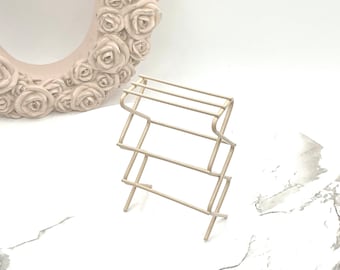 Miniatur Kleiderständer Gold - Puppenhaus Zubehör Für Wohnzimmer Deko