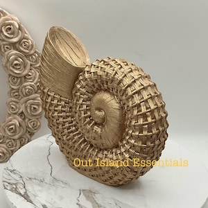 Faux Nautilus Shell I Gold Resin Nautilus Seashell I Eco-Friendly Nautilus Shell I Faux Seashell Display