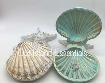 Seashell Trinket Box: Faux Clam Shell, Coastal Wedding Ring Holder
