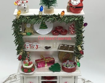 1 Pc Dollhouse Christmas Hutch | Dollhouse Christmas Display | Miniature Dollhouse Furniture | 1:12 Scale