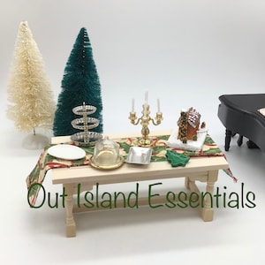 Miniature Dollhouse Christmas I Assorted Miniature Christmas Accessories I Miniature 1:12 Scale Christmas Decorations