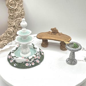 Fontana d'acqua in miniatura o vasca per uccelli I Accessori da giardino in miniatura I Decorazioni da esterno in miniatura per case delle bambole I Vasca per uccelli in scala 1:12