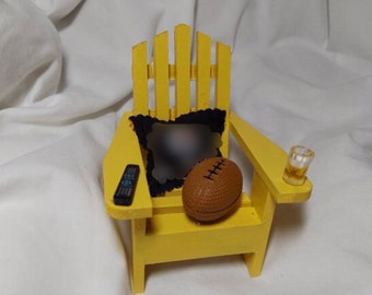 Adorno navideño de fútbol americano con silla Adirondack de los Steelers