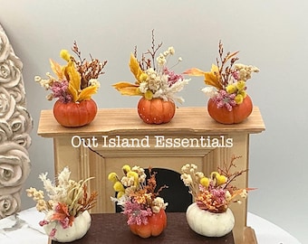 OOAK Miniature Pumpkin with Floral Arrangement I Miniature Fall Centerpiece I Miniature Dollhouse Fall Decor 1:12 Scale