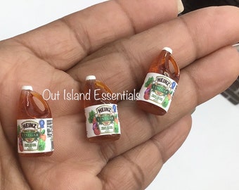 Miniatyr äppelcidervinäger I Miniatyr hälsosamma alternativ I Kanna äppelcidervinäger i skala 1:12