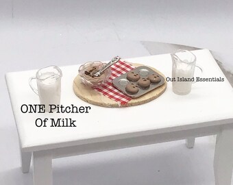 Lot De 10 Mini Bouteilles De Lait 1/12 – Résine – Accessoire Cuisine Pour Maison De Poupée – Bleu