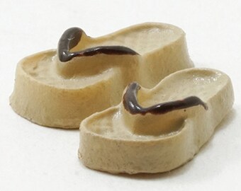 One Pair Dollhouse Miniature Flip Flops I Miniature Doll Shoes I Miniature Dollhouse Beach Shoes I 1:12 Scale Dollhouse Accessories