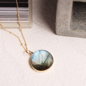 Genuine Labradorite Round Circle Disc pendant on 14k gold filled satellite chain perfect for layering / Gold jewelry Gifts for Mom, her, bff