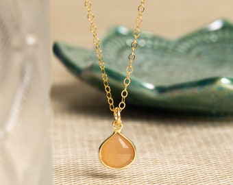 Peach Moonstone Teardrop Gemstone Necklace - Delicate, minimalist, chic, gold cable chain necklace - Gifts for her, wife, girlfriend, sister