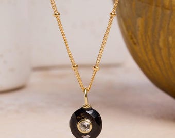 Gold Hyperstein Round Pendant Necklace - Minimalist, Geometric, Black Gemstone, Jewelry gifts for mom, girlfriend, wife, sister, bridesmaids