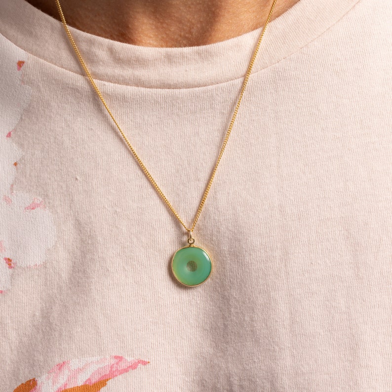 Chrysoprase Necklace Green Gemstone Necklace Minimalist, Modern Circle ...