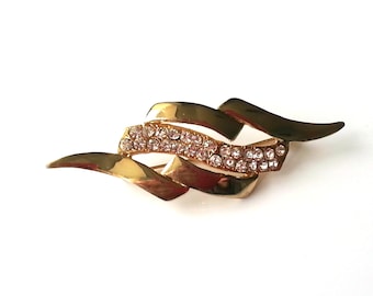 Vintage gold tone rhinestone brooch - vintage brooch - vintage jewellery