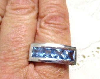 Modern solid silver ring with topaz blue crystal stones size 57 18.25 mm blue stone