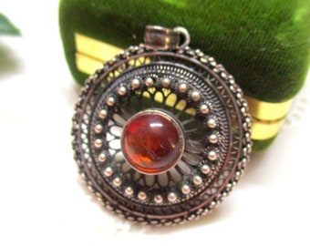 Beautiful antique filigree round pendant amber silver 835 traditional amber 3.4 cm Baltic amber pendant