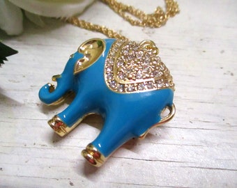 Unusual vintage Avon necklace with pendant elephant blue with many rhinestones Avon