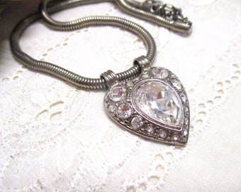 Beautiful necklace with pendant heart rhinestone snake chain large rhinestone heart