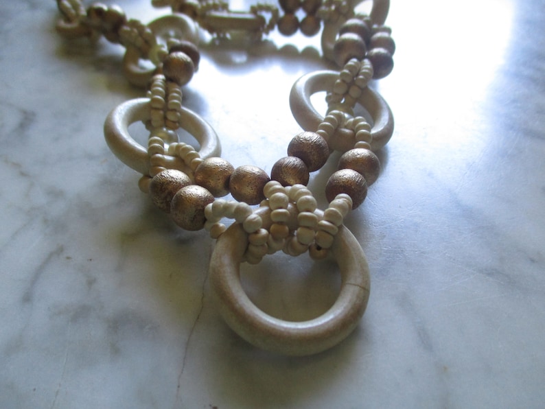 Vintage Necklace Wood and beads