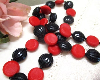 50s vintage necklace collier signed W GERMANY black red plastic around mid century rockabilly