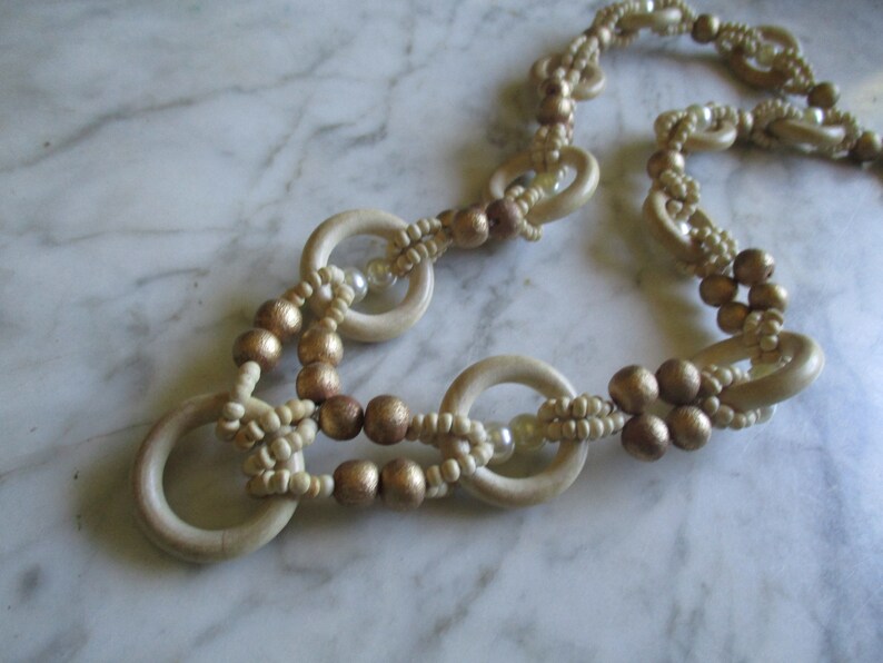 Vintage Necklace Wood and beads