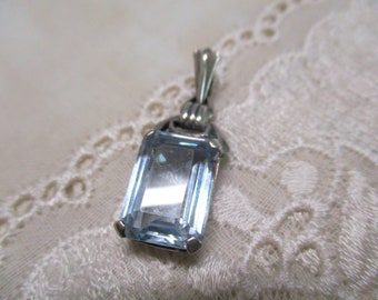 Classic small, antique, silver Art Deco pendant with light blue colored stone small 835 silver pendant 2 x 1 cm