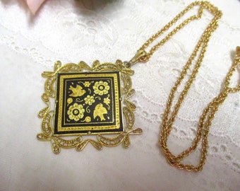 Fine pendant Toledo Damascene jewelry Spanish Arabesque with necklace traditional jewelry Spanish oriental