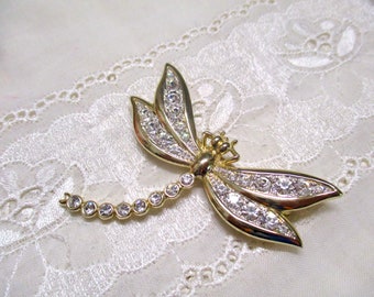 Elegant, classy designer brooch in the shape of a dragonfly rhinestone hard gold plated 14K cabochon 7 x 6 cm