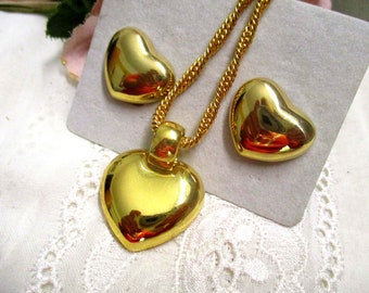 Opulent jewelry set heart cabouchon hard gold plated necklace stud earrings