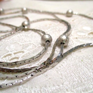 No 11 Flapper Long vintage silver necklace with pearls / rhodium-plated silver beads 86 cm 70s image 1