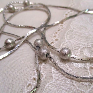 No 11 Flapper Long vintage silver necklace with pearls / rhodium-plated silver beads 86 cm 70s image 2