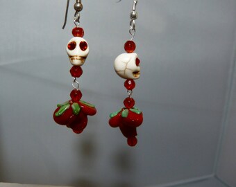 Skulls and roses day of the dead earrings