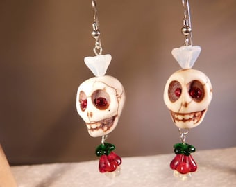 Day of the dead earrings, sugar skulls earrings, skulls and flower earrings