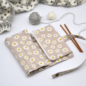 Chamomile Crochet hook roll up 13 Pockets for crochet hooks 6 Organizer with zipper notion pouch Hook case Daisy print Crocheters gift image 2