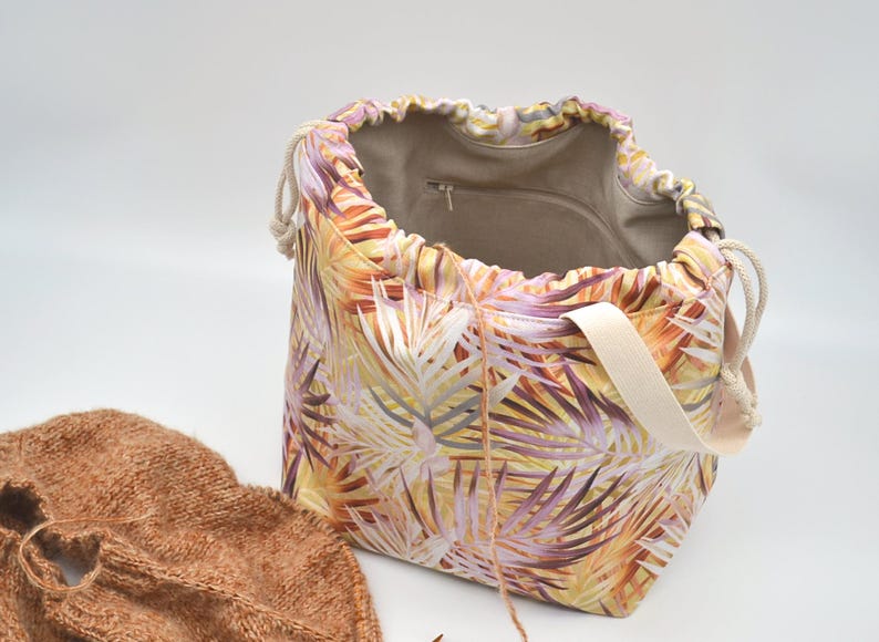 Large drawstring project bag for knitting or crochet Yarn organizer Knitters gift Sweater bag Knitting storage Strick Projekt Tasche image 6