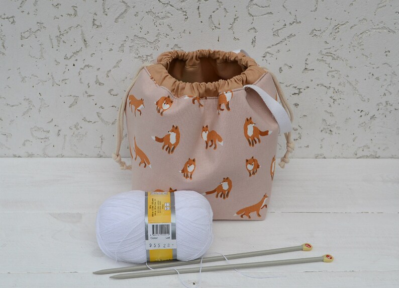 Fox Divided drawstring project bag for knitting with zipper pocket Compartment ball sack Yarn bowl Gift for Mom Travel crochet tote