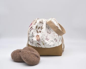Dried flower Knitting drawstring project bag Crochet storage Sac à projet Knit on the go Knitters gift Yarn project bag Projekt Taschen