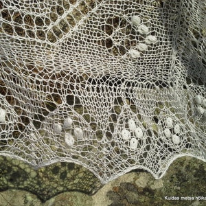 Knitting pattern for Haapsalu shawl "The Lizard's Path" .  Delicate Estonian lace.