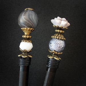 Set of 2 wooden hair sticks japanese hair pins geisha hair piece gray kanzashi hair ornament chopsticks orient jewellery flower hair picks