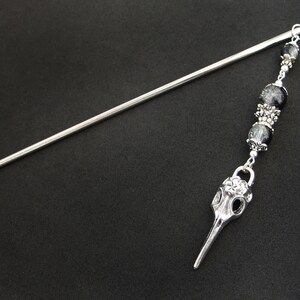 Raven hair stick, bird skull hairpin, white black crackle glass, silver metal color image 7