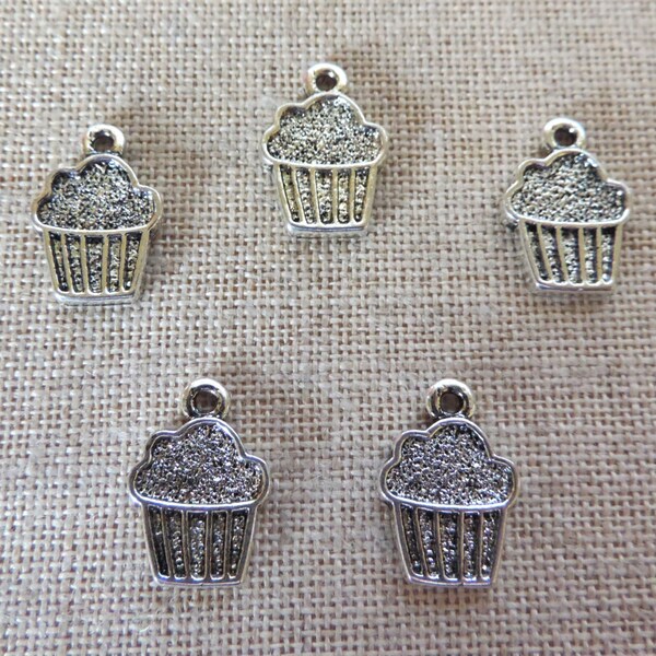 Cup Cake Charms x 5. Muffin Charms.  Fairy Cake Charms.  Cake Charms.  Baking Charms.  Tibetan Silver Tone. UK Seller.